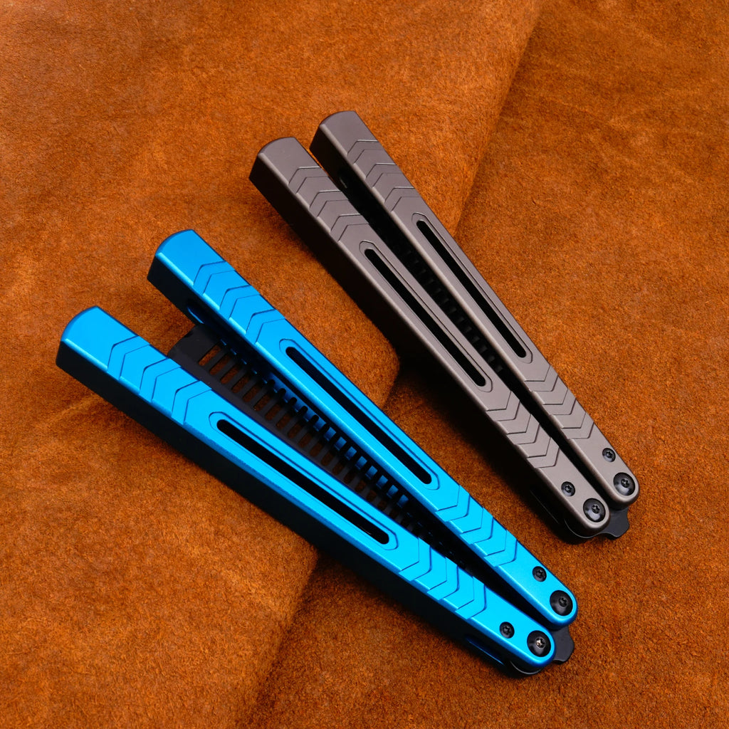 Foldable Comb Aluminium Alloy Handle Stainless Steel Practice Training Butterfly Knife Comb Salon Hairdressing Hair Styling Tool